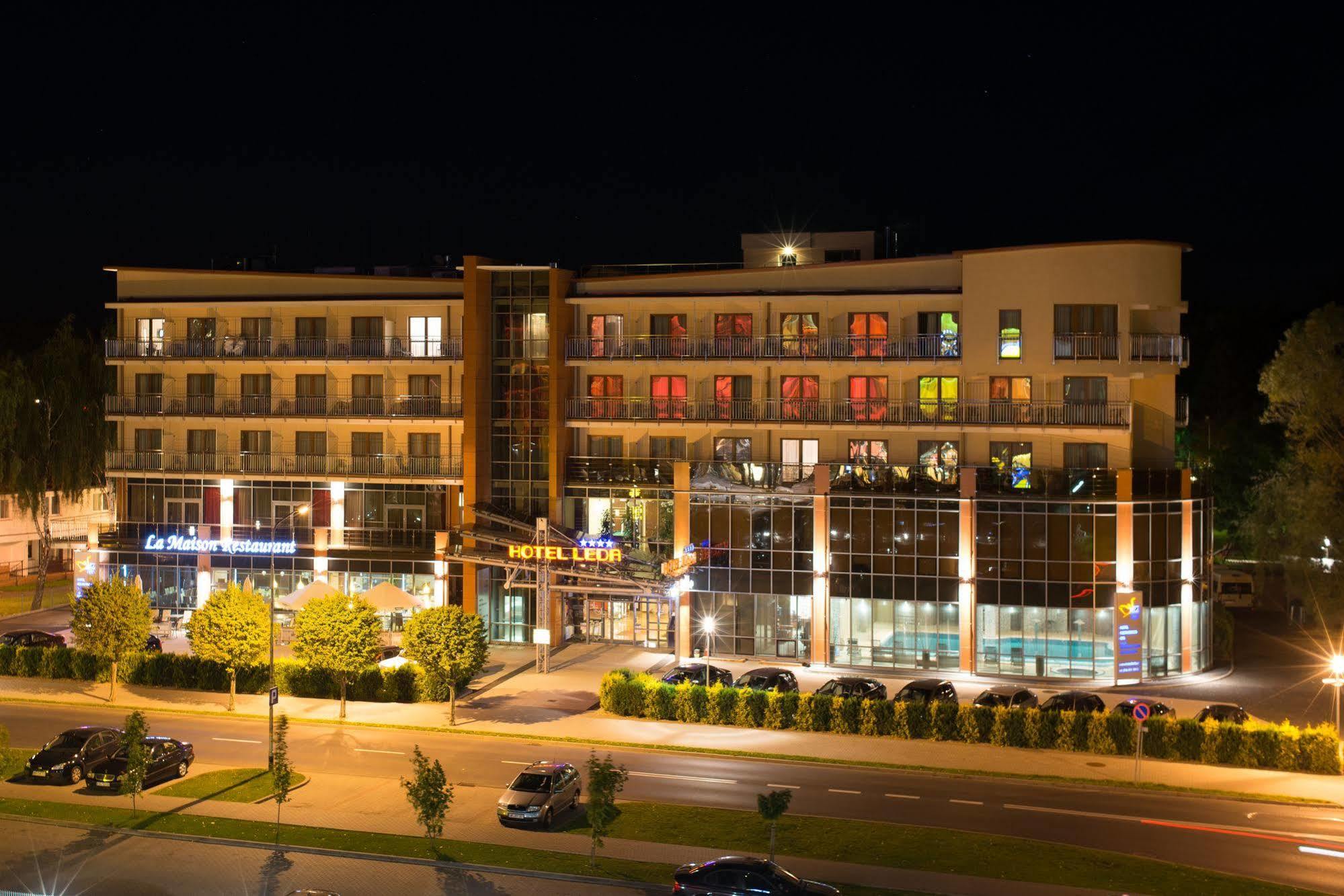 Hotel Leda Spa - Adults Only Колобжег Екстер'єр фото