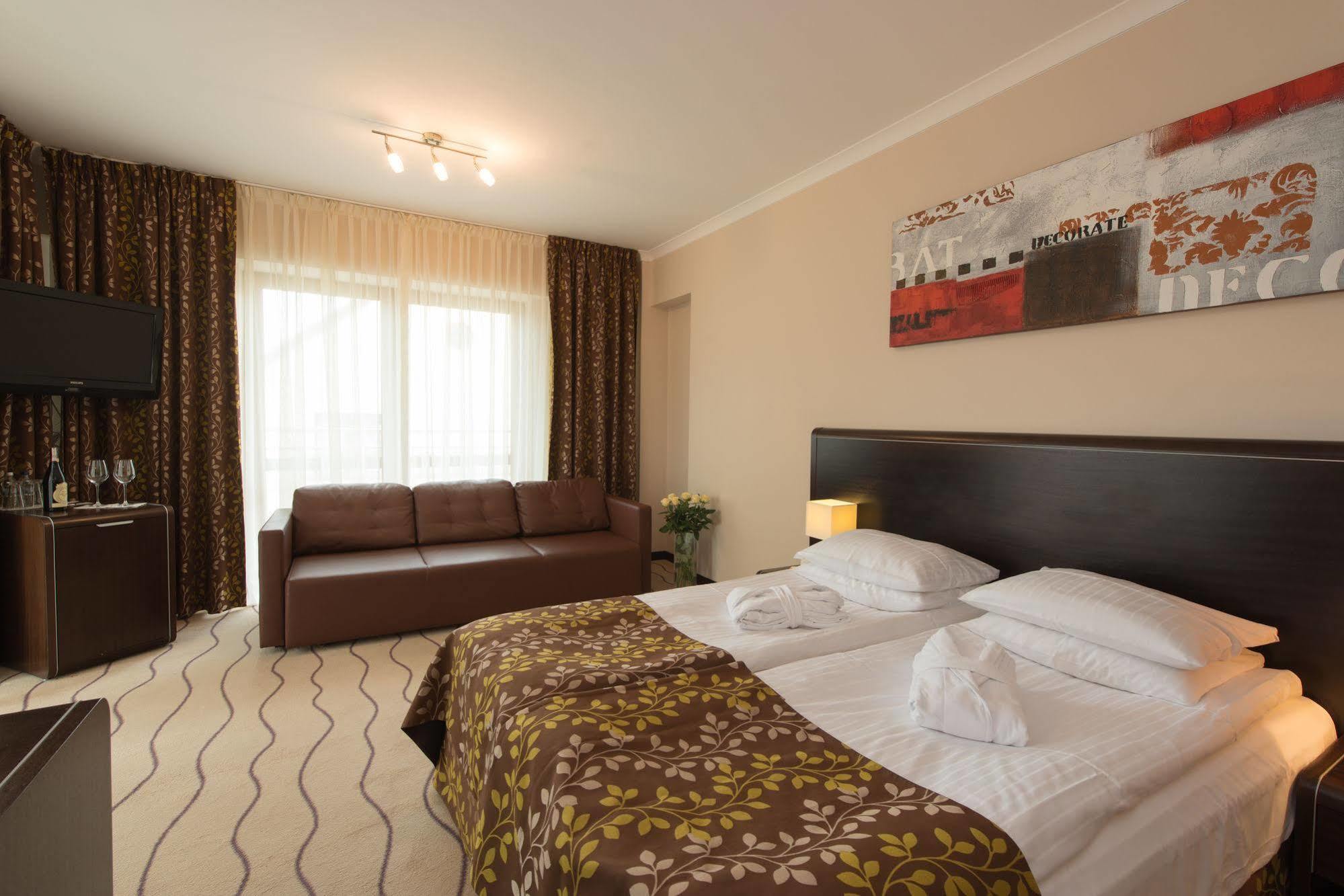 Hotel Leda Spa - Adults Only Колобжег Екстер'єр фото